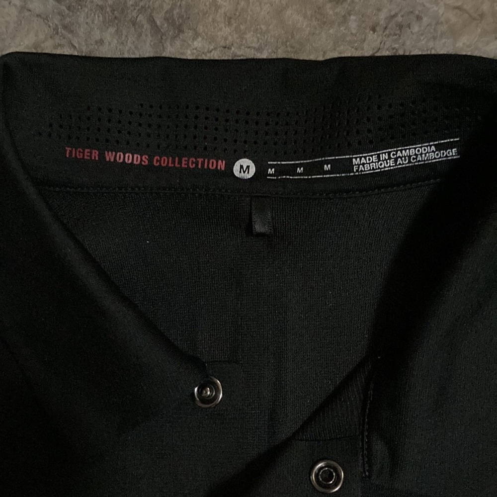 NWOT - Nike Tiger Woods Collection Dri Fit Black 1/4 Snap Men’s Shirt (M) - Picture 1 of 10